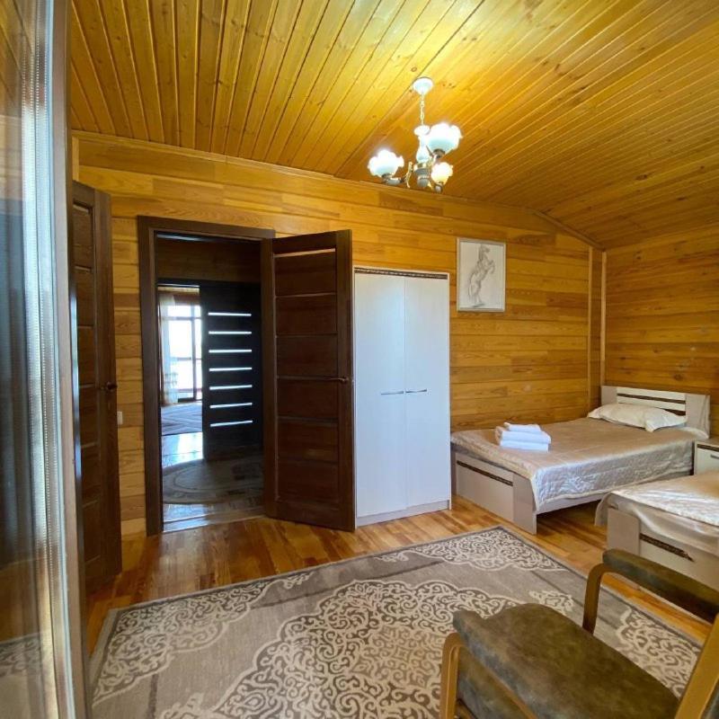 Hotel Eurasia Deluxe Борово Екстериор снимка