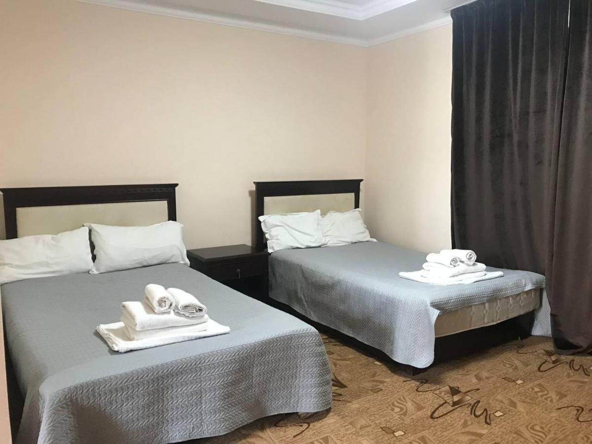 Hotel Eurasia Deluxe Борово Екстериор снимка